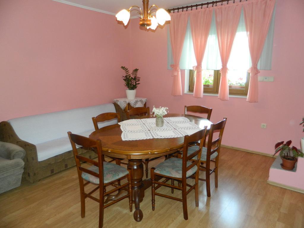 Vacation Home Kuca Za Odmor 크라스노 폴리에 객실 사진